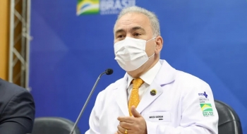Brasil tem dois casos da variante Deltacron, diz ministro da Saúde